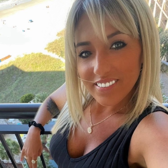 angelastearn233